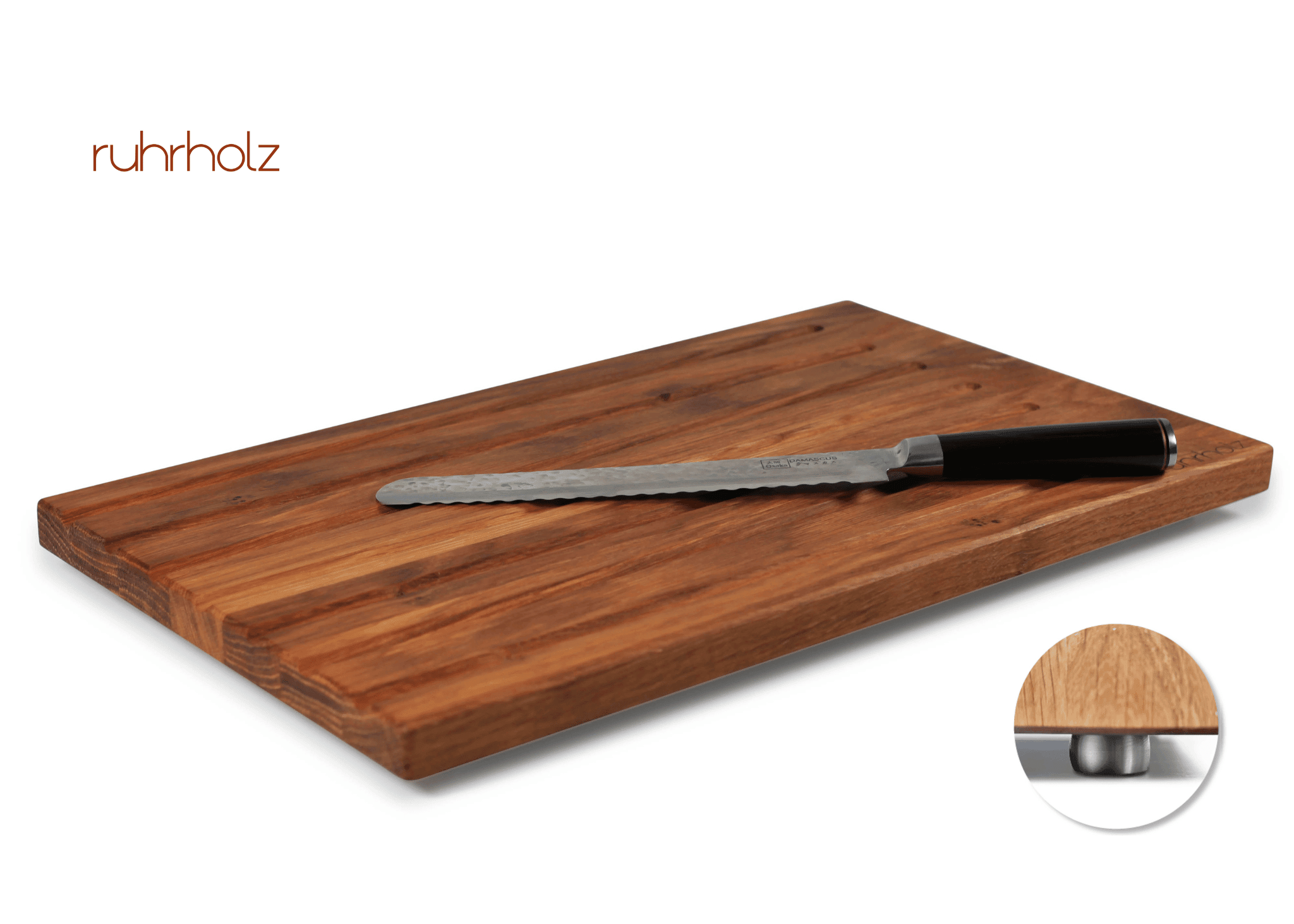 Brotschneidebrett XXL aus Eichenholz in Größe 50x30x2,5 cm mit rutschfesten Edelstahlfüßen - ruhrholz