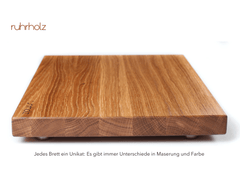 Schneidebrett aus Eiche in der Größe 40 x 30 x 3 cm - rutschfeste Edelstahlfüße - ruhrholz
